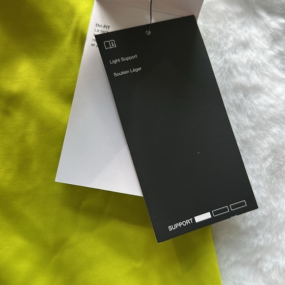 NWT Nike Indy Bra Tank Bright Cactus size Small - Picture 6 of 8